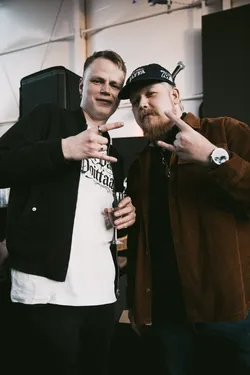 Esme X Vekseli kuva 1