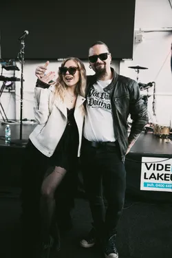 Esme X Vekseli kuva 12